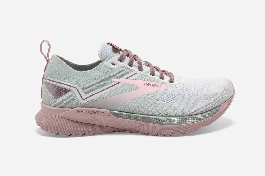 Ricochet 3 Road Brooks Running Shoes NZ Womens - White/Pink - DVCPXR-129